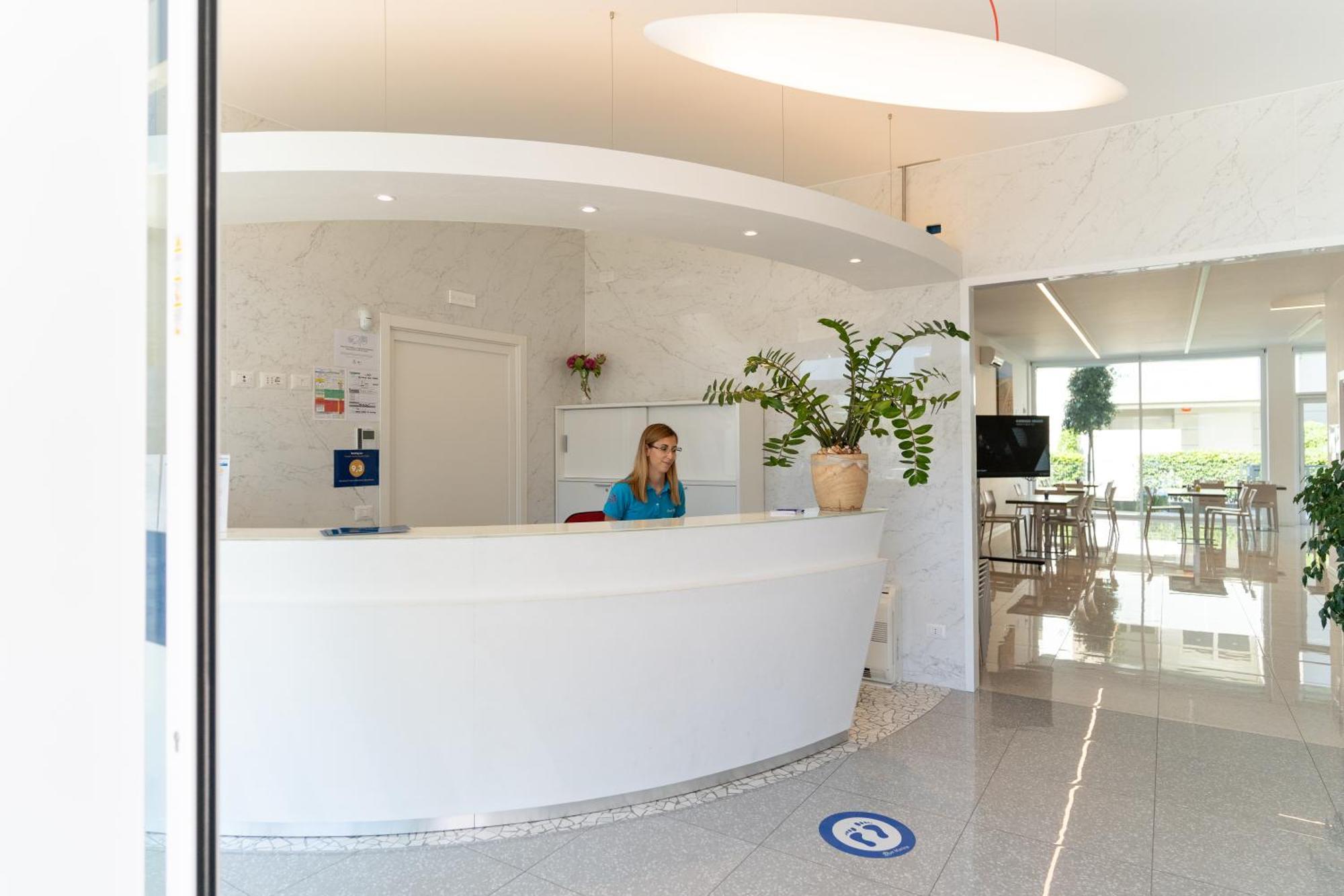 Aparthotel Residenza Turistica Alberghiera Blue Marine *